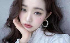 安娜情欲史 下载